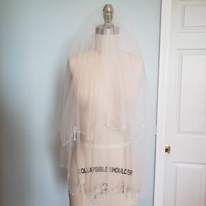 New White Bridal Veil with Beaded Edge